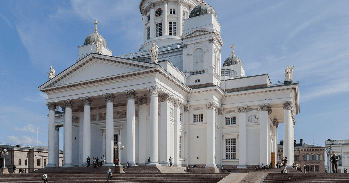 Fingrid sulki Etelä-Suomen datakeskusliittymät 2027 asti
