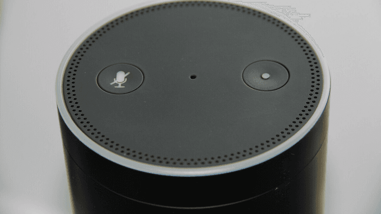 Amazonin kaiutin kallistui yössä 60 prosenttia