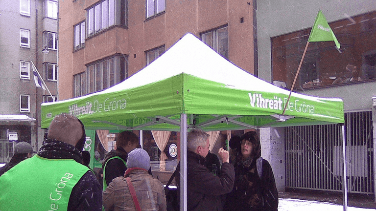Vihreät vaativat oikeutta kieltäytyä tekoälystä