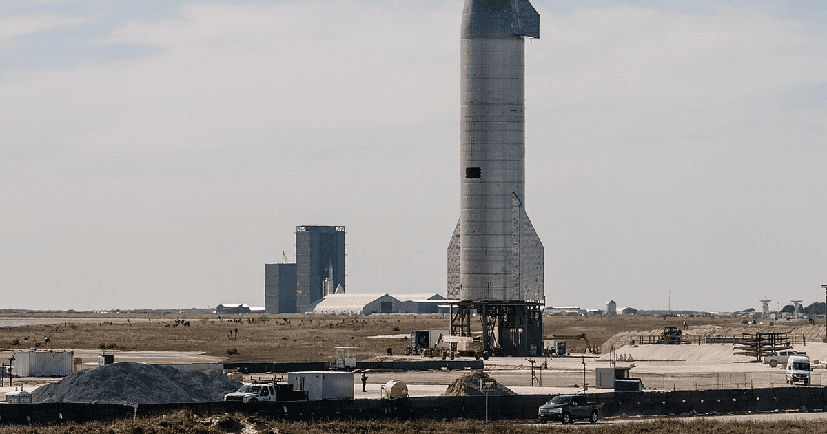 Grok V9 paisuu 1,5 biljoonaan – xAI sulautuu SpaceX:ään