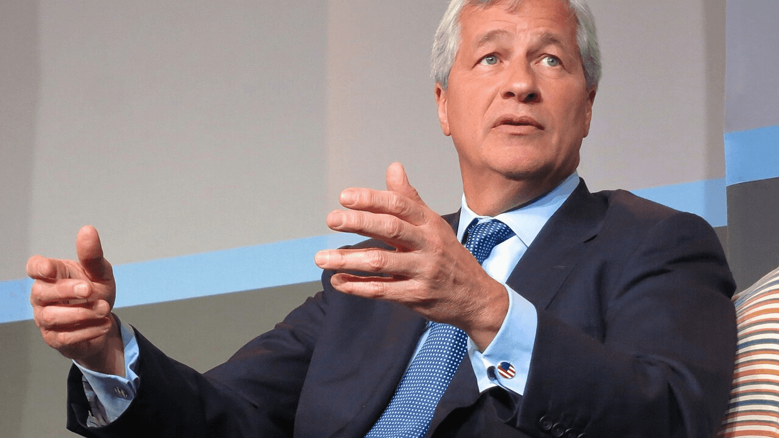 JPMorgan ei päästä tekoälyä asiakkaidensa tileille