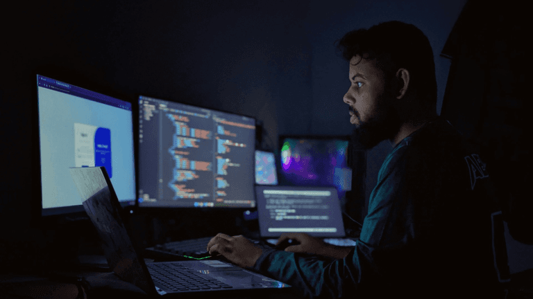 Salasana unohtui Docker-kuvaan – ja toimi kolme vuotta